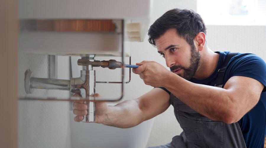 Local annual plumbing maintenance in Woodland, CA